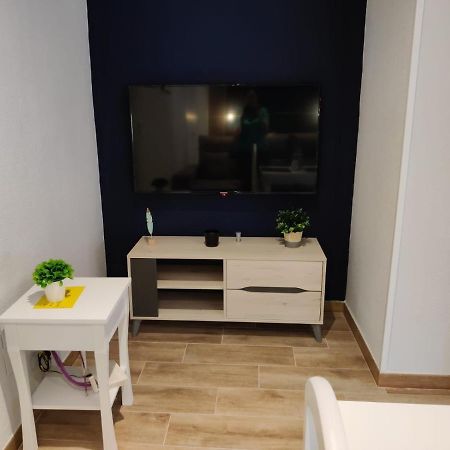 Duerme A Gusto - Tu Habitacion Acogedora En Torredonjimeno Kültér fotó