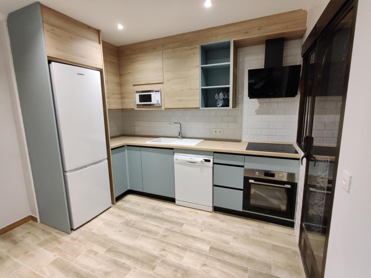 Duerme A Gusto - Tu Habitacion Acogedora En Torredonjimeno Kültér fotó
