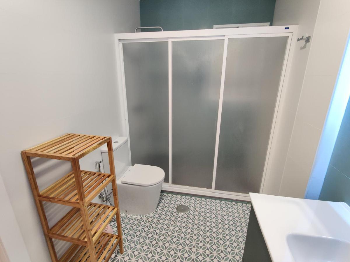 Duerme A Gusto - Tu Habitacion Acogedora En Torredonjimeno Kültér fotó