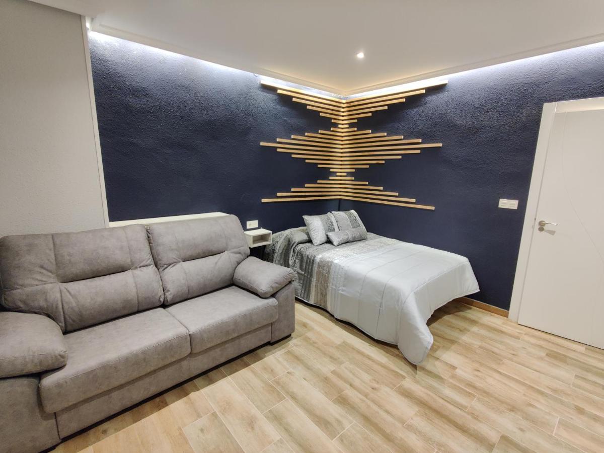 Duerme A Gusto - Tu Habitacion Acogedora En Torredonjimeno Kültér fotó