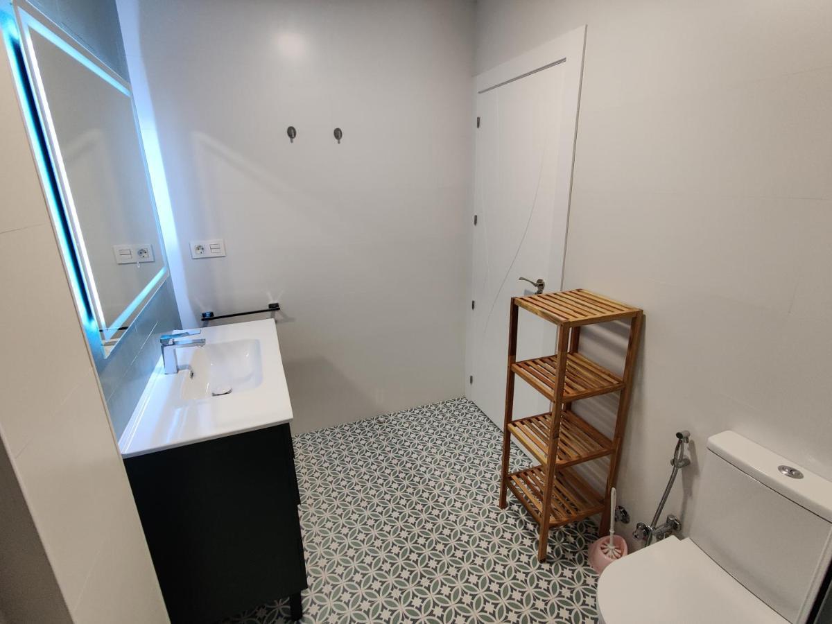 Duerme A Gusto - Tu Habitacion Acogedora En Torredonjimeno Kültér fotó